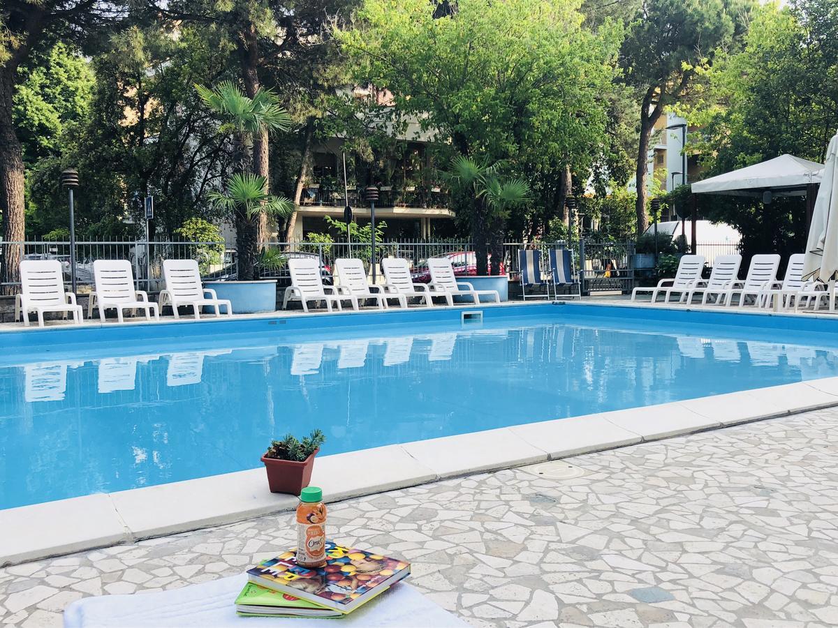 Hotel Alexander San Mauro Mare Εξωτερικό φωτογραφία